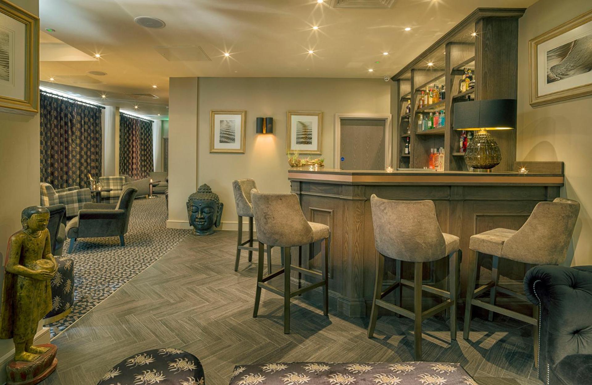 Boulevard Hotel Μπλάκπουλ Εξωτερικό φωτογραφία The bar at the hotel