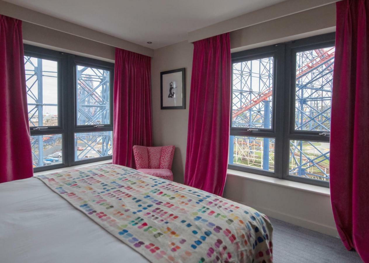 Boulevard Hotel Μπλάκπουλ Εξωτερικό φωτογραφία A bedroom at the hotel